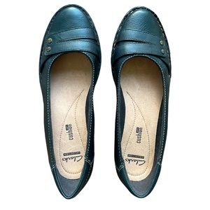 Brand new without tag black Clarks Comfort Ballet Flats 9 1/2